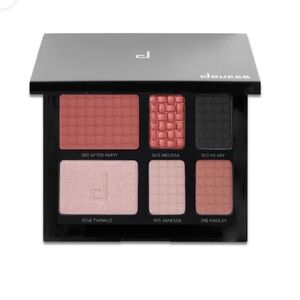 Doucce Eyeshadow Palette